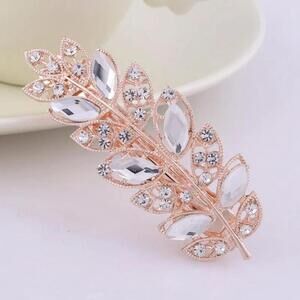 Rhinestone Leaf Hair Clip In White/Clear